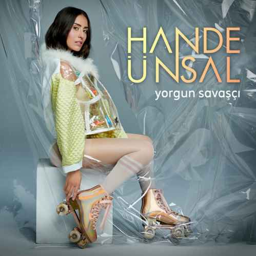 دانلود آهنگ Hande Unsal Yorgun Savasci